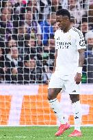 Real Madrid C.F. v FC Salzburg - Madrid