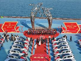 Companies Distribute Cars to Reward Employees in Yantai