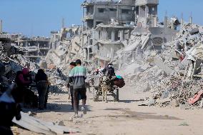 Third Day of A Ceasefire Between Israel and Hamas - Gaza