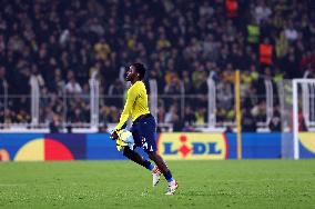 UEFA Europa League - Fenerbahce vs Olympique Lyonnais