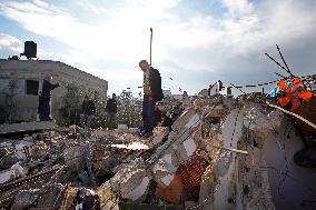 West Bank Raid Aftermath - Jenin