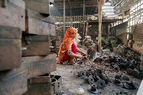 Unsafe Labor Practices Among Metal Workers - Bangladesh