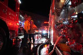 US Firefighters Fight Sepulveda Fire - LA