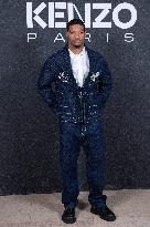 PFW Kenzo Photocall