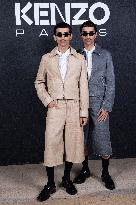 PFW Kenzo Photocall