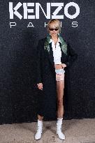 PFW Kenzo Photocall
