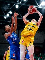 Polish Women's Basketball Cup 2025 - Semifinals