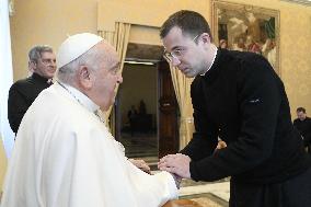 Pope Francis receives Rectors of Major Seminaries of France - Vatican