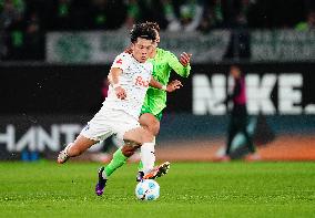 VFL Wolfsburg vs Holstein Kiel - 1. Bundesliga
