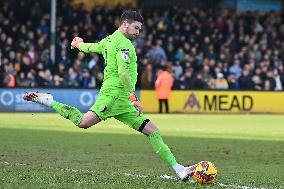 Cambridge United v Mansfield Town - Sky Bet League 1
