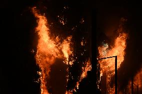 4-alarm Fire At 335 Graham Avenue In Williamsburg Brooklyn New York City