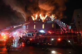 4-alarm Fire At 335 Graham Avenue In Williamsburg Brooklyn New York City