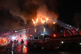4-alarm Fire At 335 Graham Avenue In Williamsburg Brooklyn New York City