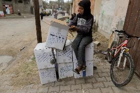 Distribution Of Humanitarian Aid In Gaza