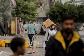 Distribution Of Humanitarian Aid In Gaza