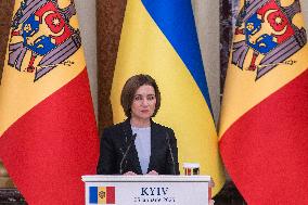 Moldova's President Maia Sandu And Ukraine's President Volodymyr Zelenskiy Attend A Joint Press Conference In Kyiv
