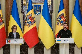 Moldova's President Maia Sandu And Ukraine's President Volodymyr Zelenskiy Attend A Joint Press Conference In Kyiv