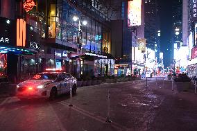 Man And Woman Slashed At Circo Restaurant And Nightclub In Times Square Midtown Manhattan New York