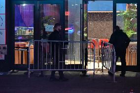 Man And Woman Slashed At Circo Restaurant And Nightclub In Times Square Midtown Manhattan New York