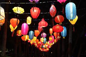 Festive Lantern Fair in Guangzhou