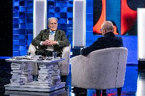 Romano Prodi Host Of The Program In Other Words On La7