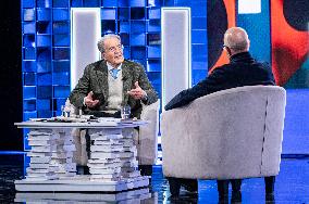 Romano Prodi Host Of The Program In Other Words On La7