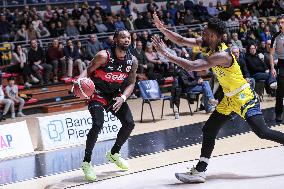BASKET - Serie A2 - Reale Mutua Basket Torino vs Sella Cento