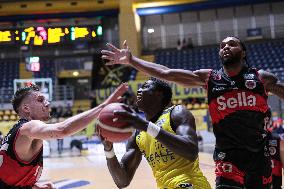 BASKET - Serie A2 - Reale Mutua Basket Torino vs Sella Cento
