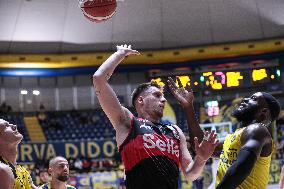 BASKET - Serie A2 - Reale Mutua Basket Torino vs Sella Cento