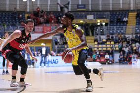 BASKET - Serie A2 - Reale Mutua Basket Torino vs Sella Cento