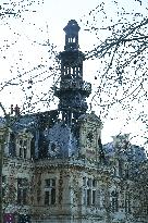 Fire at Paris 12th Arrondissement Town Hall