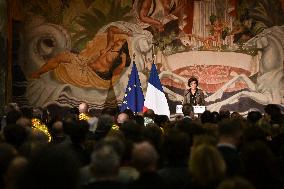 SYNAVI activists protest during Rachida Dati speech in Paris FA