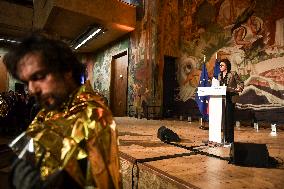 SYNAVI activists protest during Rachida Dati speech in Paris FA