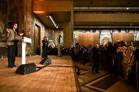 SYNAVI activists protest during Rachida Dati speech in Paris FA