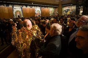 SYNAVI activists protest during Rachida Dati speech in Paris FA