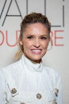 PFW - Giambattista Valli Haute Couture - Photocall NB