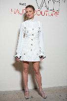 PFW - Giambattista Valli Haute Couture - Photocall NB