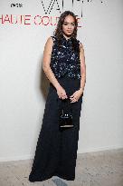 PFW - Giambattista Valli Haute Couture - Photocall NB