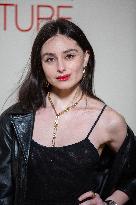 PFW - Giambattista Valli Haute Couture - Photocall NB