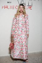 PFW - Giambattista Valli Haute Couture - Photocall NB