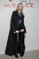 PFW - Giambattista Valli Haute Couture - Photocall NB
