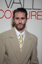 PFW - Giambattista Valli Haute Couture - Photocall NB