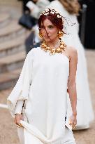 PFW - Schiaparelli Arrivals