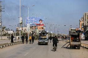Displaced Palestinians Returned To Northern Gaza