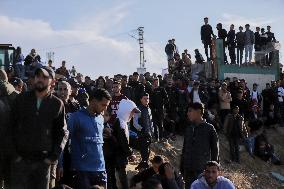 Displaced Palestinians Returned To Northern Gaza