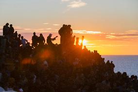 Displaced Palestinians Returned To Northern Gaza