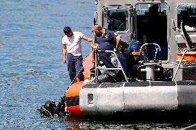 Death Toll Hits 6 After Tour Boat Capsizes - Chile