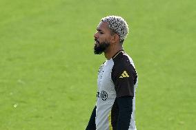 CALCIO - UEFA Champions League - Team Juventus - Training