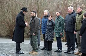 President of Ukraine Volodymyr Zelenskyy honors memory of Holocaust victims