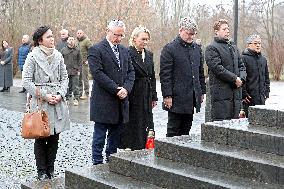 President of Ukraine Volodymyr Zelenskyy honors memory of Holocaust victims